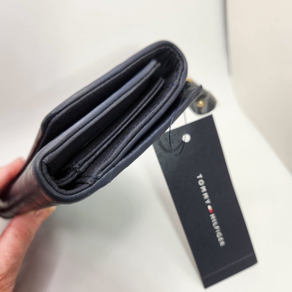 Tommy Hilfiger Genuine Leather Wallet, Navy Blue - New with Tags - Picture 9 of 10